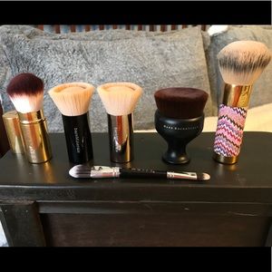 Makeup brush lot